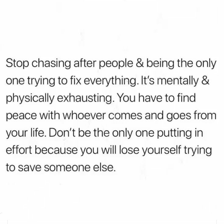 WakeupPeopIe's tweet photo. Stop chasing people. Focus on yourself. https://t.co/G6dYKTdaZP
