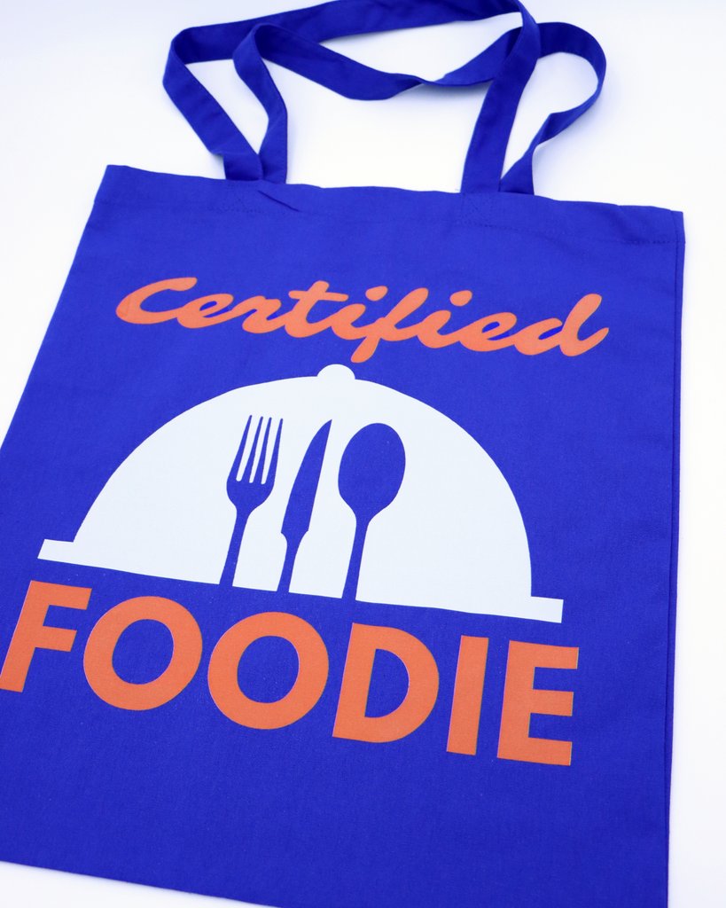 printDIGISOFT's tweet photo. Where technology meets touch: A printed tote with a soft hand-feel, celebrating the prowess of modern printing.😃⁠
⁠
#printdigi #digisoft #technology #innovation #printondemand #POD #ecommerce #tote https://t.co/6rQ5W8wBPS
