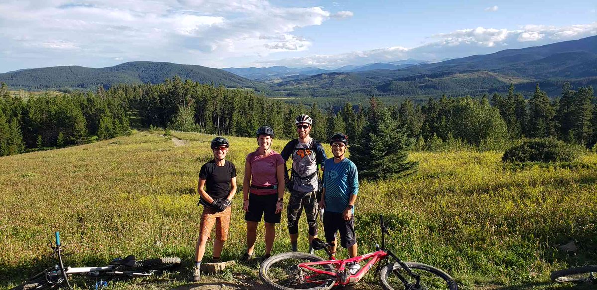 bike_flow's tweet photo. Flow's Ride Clubs sure had fun last week. Our Beginner and Strong Beginners rode in Canmore, &amp; our Intermediate crew did the Kestrel loop in Bragg! Here's to a great rest of the season of riding bikes &amp; finding more Flow on &amp; off the trails!! 🚴 😀 

https://t.co/oV7dTJ0IaJ

#yyc https://t.co/Ru1vxySBe0