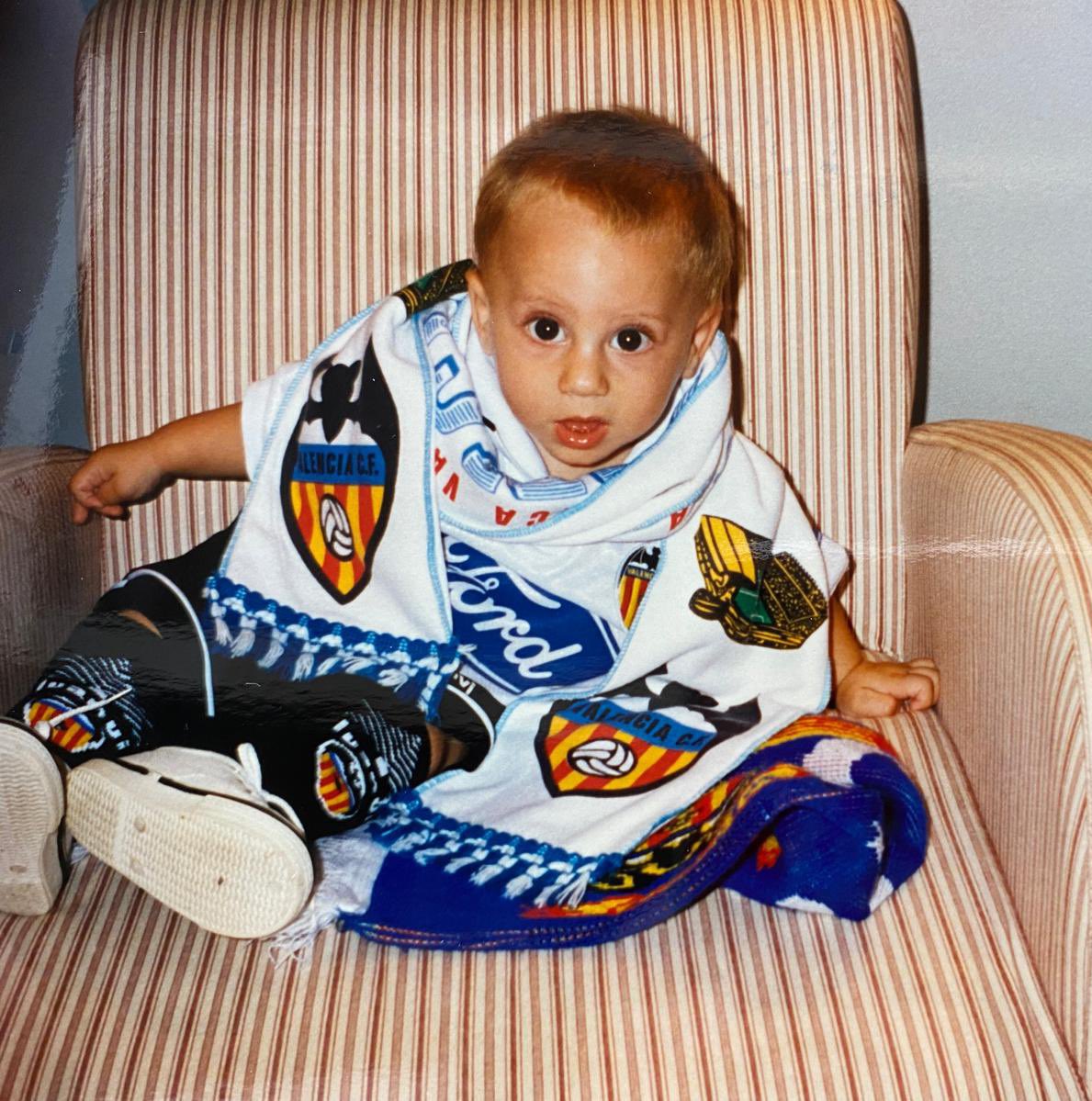 PutaMeriton's tweet image. ESTE TÍO ESTABA LOCO POR VENIR A VALENCIA. GRACIAS POR TODO TU ESFUERZO PARA VENIR, @sergicanos