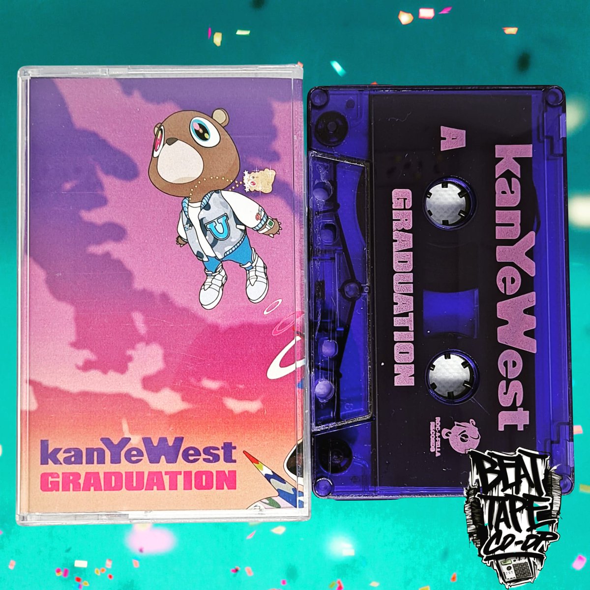 BeatTapeCo_Op's tweet photo. Kanye West - Graduation 
Released On: September 11, 2007

#kanyewest #hiphop #defjam #rocafellarecords #takashimurakami #djtoomp #tpain #nottz #lilwayne #cassette #tape #album #beattapecoop https://t.co/J7zP5gzoJU