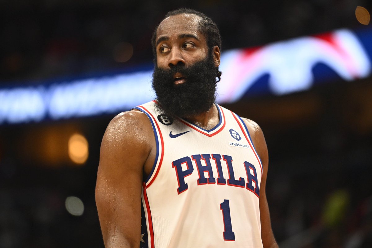 TheDunkCentral's tweet photo. James Harden is just getting started and plans to make things more uncomfortable for Philadelphia, per @ramonashelburne 

“Somebody said to me yesterday, 'This is only the beginning. This is just the beginning of what James Harden is going to do to make life very uncomfortable for the Philadelphia 76ers going into training camp.'” 

(Via ESPN / h/t @ohnohedidnt24)