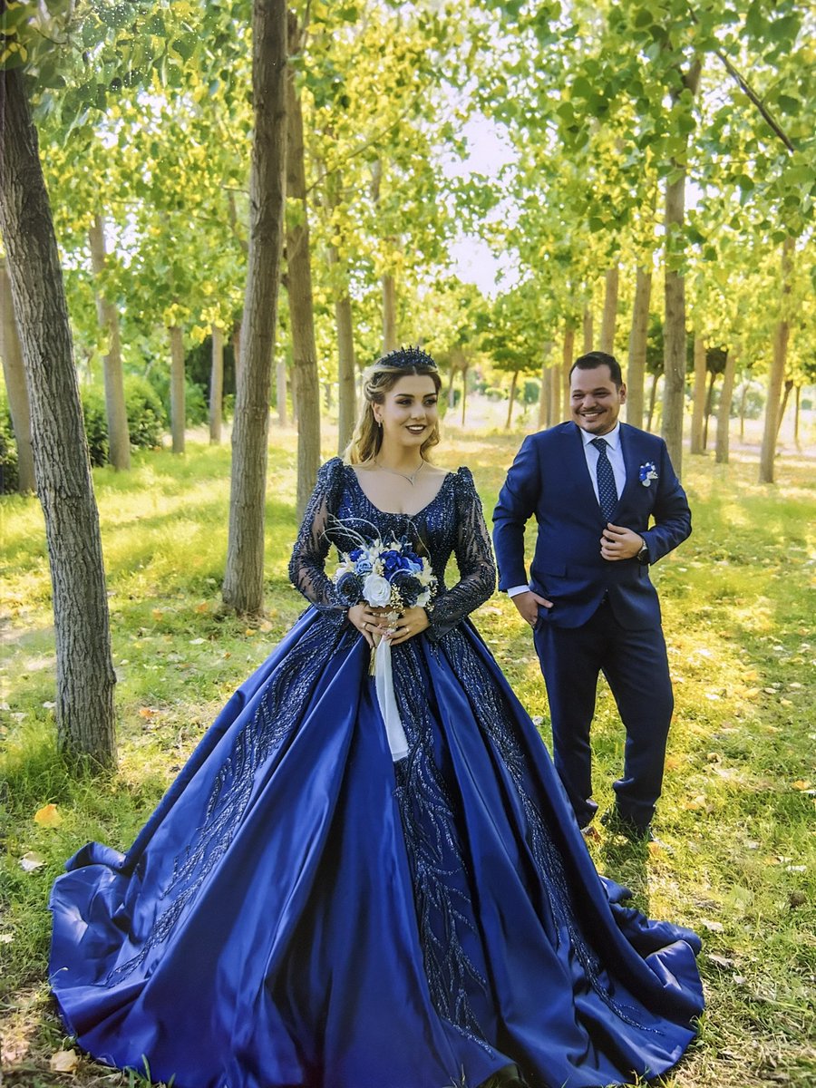 BeyzaDeveoglu's tweet photo. 🖤🖤🖤🖤 https://t.co/c5v9OInTg3