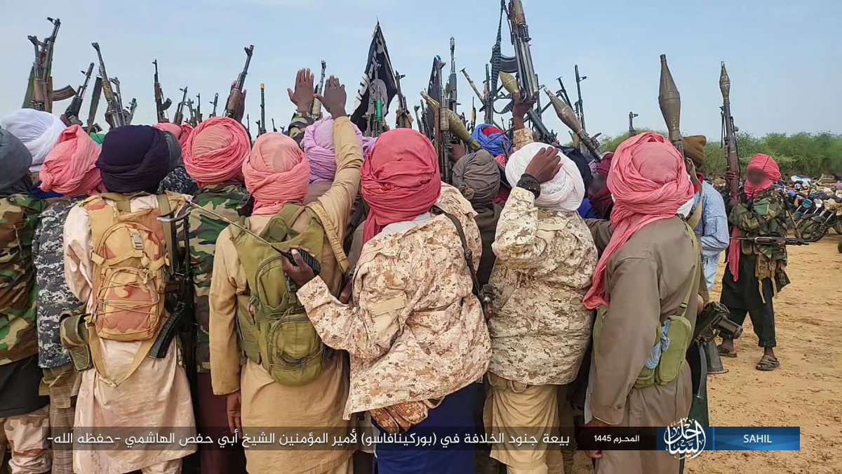 Abdalaag2022's tweet photo. #BurkinaFaso : après #Azawagh Les combattants de l'État islamique au #Sahel (#EI-S) prêtent allégeance à leur nouveau calife, Abu Hafs al-Hashimi au Burkina Faso https://t.co/WXKYkqOU3M