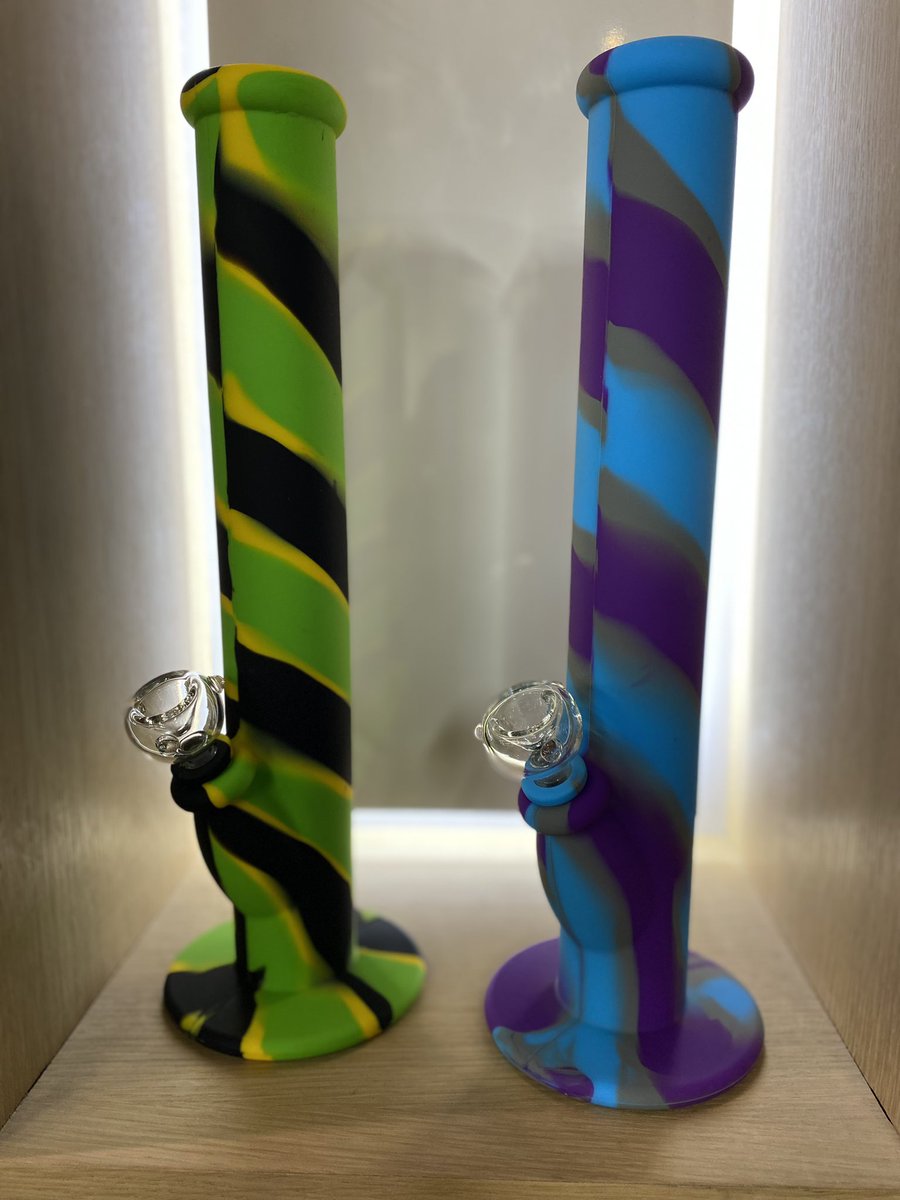 Give Away at 3K Followers We Almost There 🫢

#cannabiscommunity
#cannabisculture #LGNDVILL
#weedpor #weedstagram
#cannabiscures #cannabissociety
#cannabisheals #hempmymedicine
#cannabisphotography #Mmemberville 
#Mmemberville  #cannabisoil
#fueledbyTHC #cannabisdaily