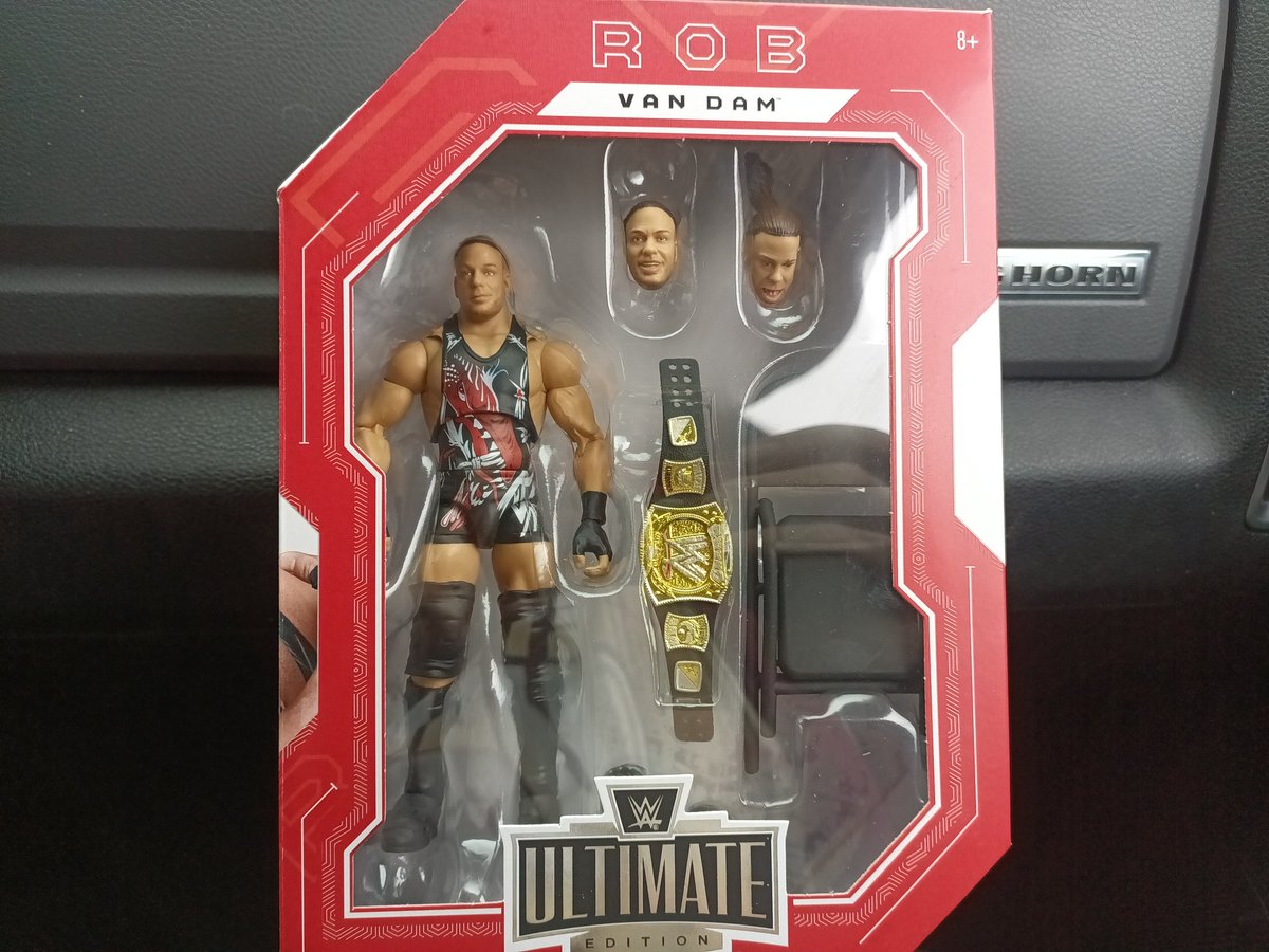 RealJoeSlater's tweet image. .@TherealRVD, I found your figure today at the store and the first thing my wife does is use the box to break up weed on. I told her you&apos;d approve. 😂

#RVD #RobVanDam