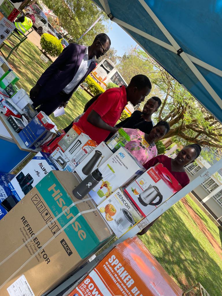 22ndGUGuild's tweet photo. We have a lot of interesting things for you for this year's edition of the Guild Bazzar at @GuluVarsity ranging from electric and electricals, optical services, banking services too have not been left behind... https://t.co/XbBeDVaiG5
