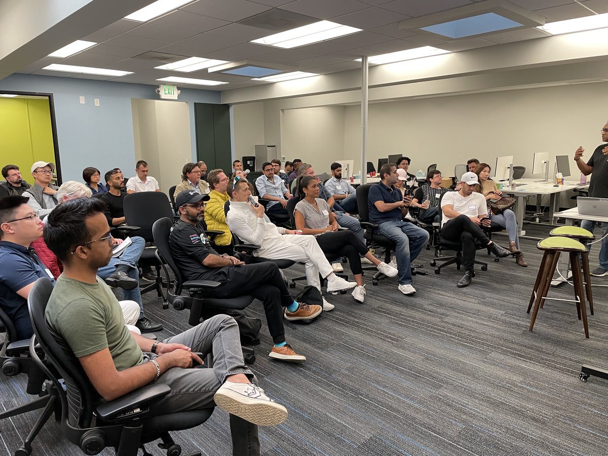 Murray Newlands tweet media