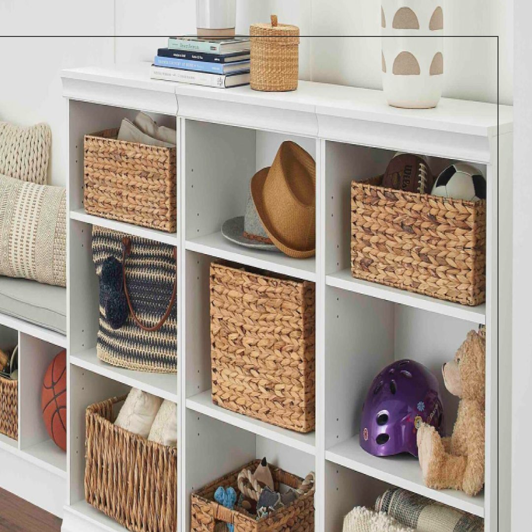 ClosetMaid's tweet image. It’s #TipTuesday! 

Discover our blog's treasure trove of tips on keeping mudrooms organized and clutter-free for a completely efficient space all year long!

inspire.homebyames.com/by-brand/close…

#MudroomOrganizationIdeas
#StorageEssentials