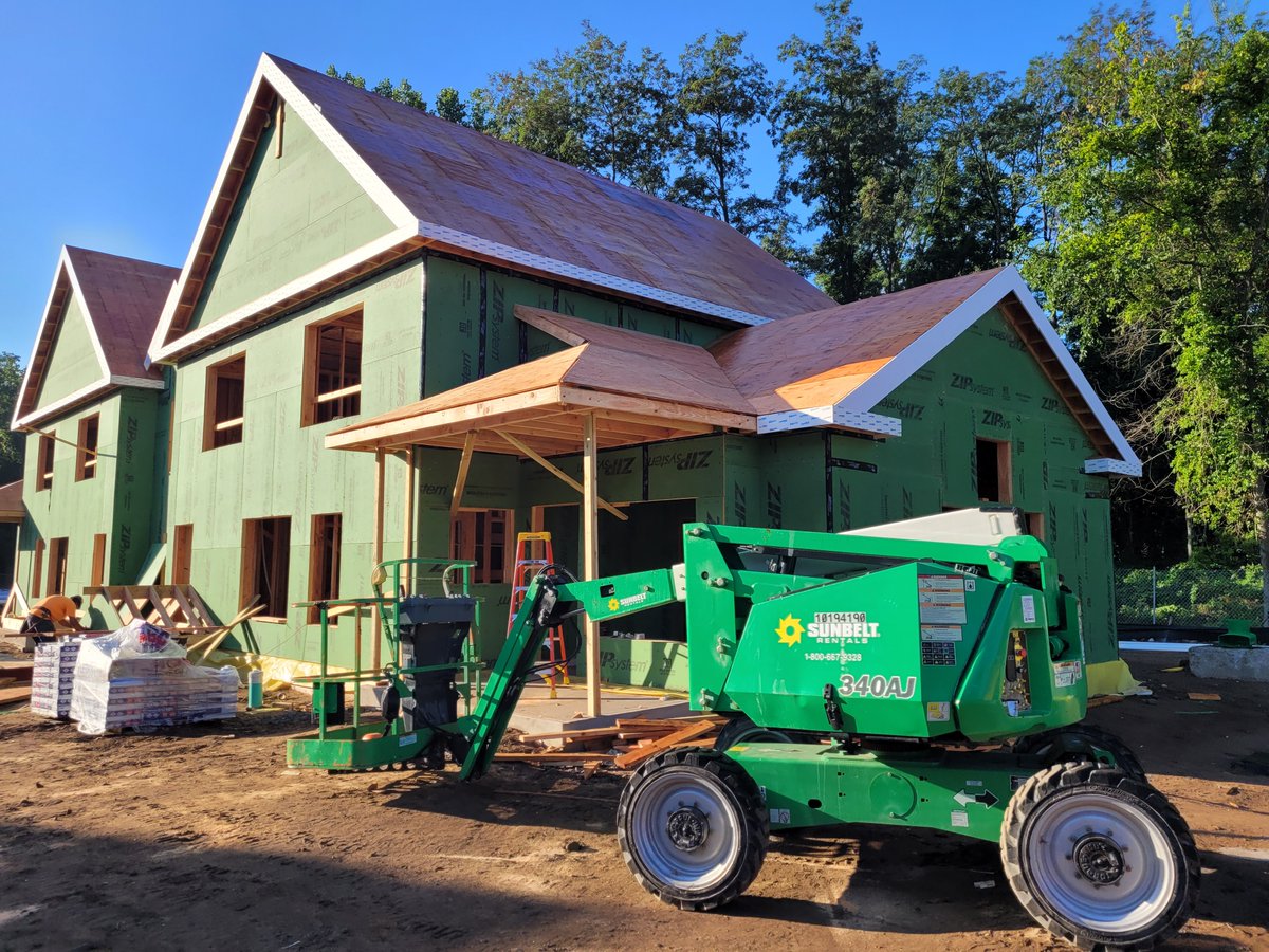 glendower_group's tweet image. With 3 buildings topped out and another 3 on the way, our Valley Street project is starting to look like a development! #ThisIsProgress #valleystreetdevelopment #empoweringresponsibledevelopment