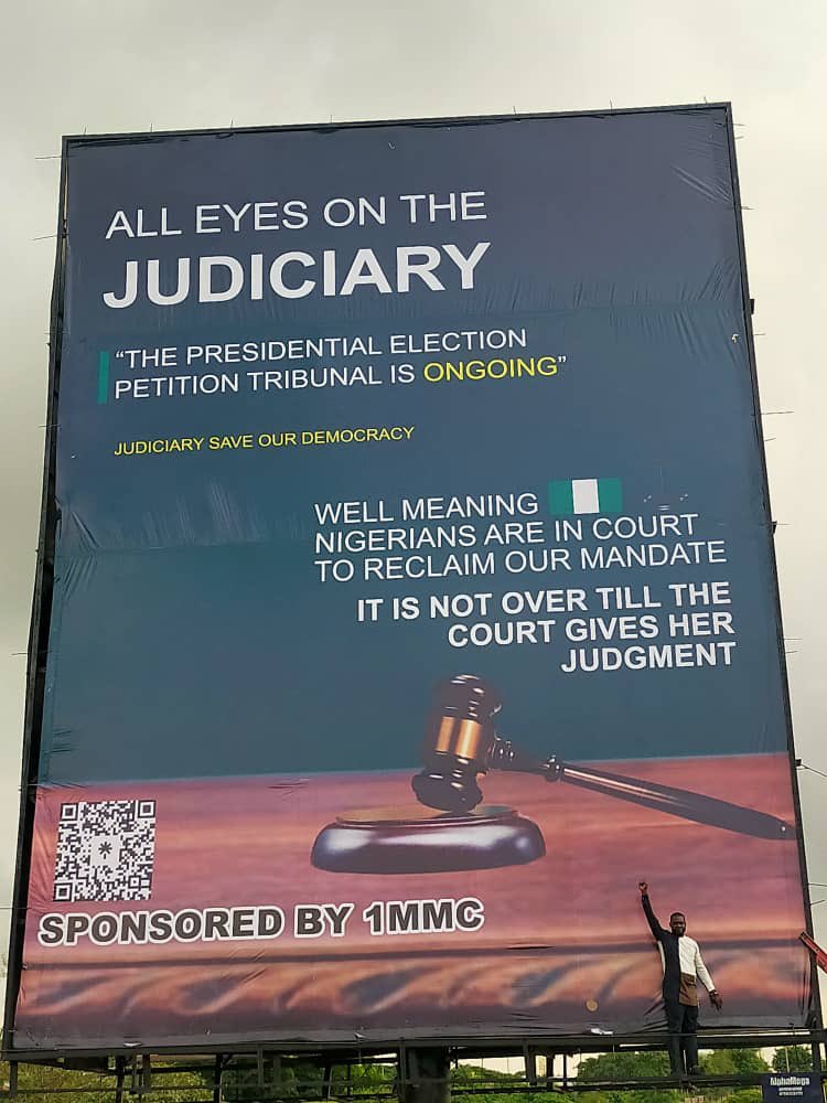CrownprinceCom2's tweet photo. Breaking: A One Million Man March will take place across the nation, In solidarity and support for the Judiciary. For them to uphold Justice in Nigeria at the ongoing Presidential Election Petition Tribunal ⚖️

Retweet let all Obidients see this📌 
#AllEyesOnTheJudiciary https://t.co/YnS5B6TdAY