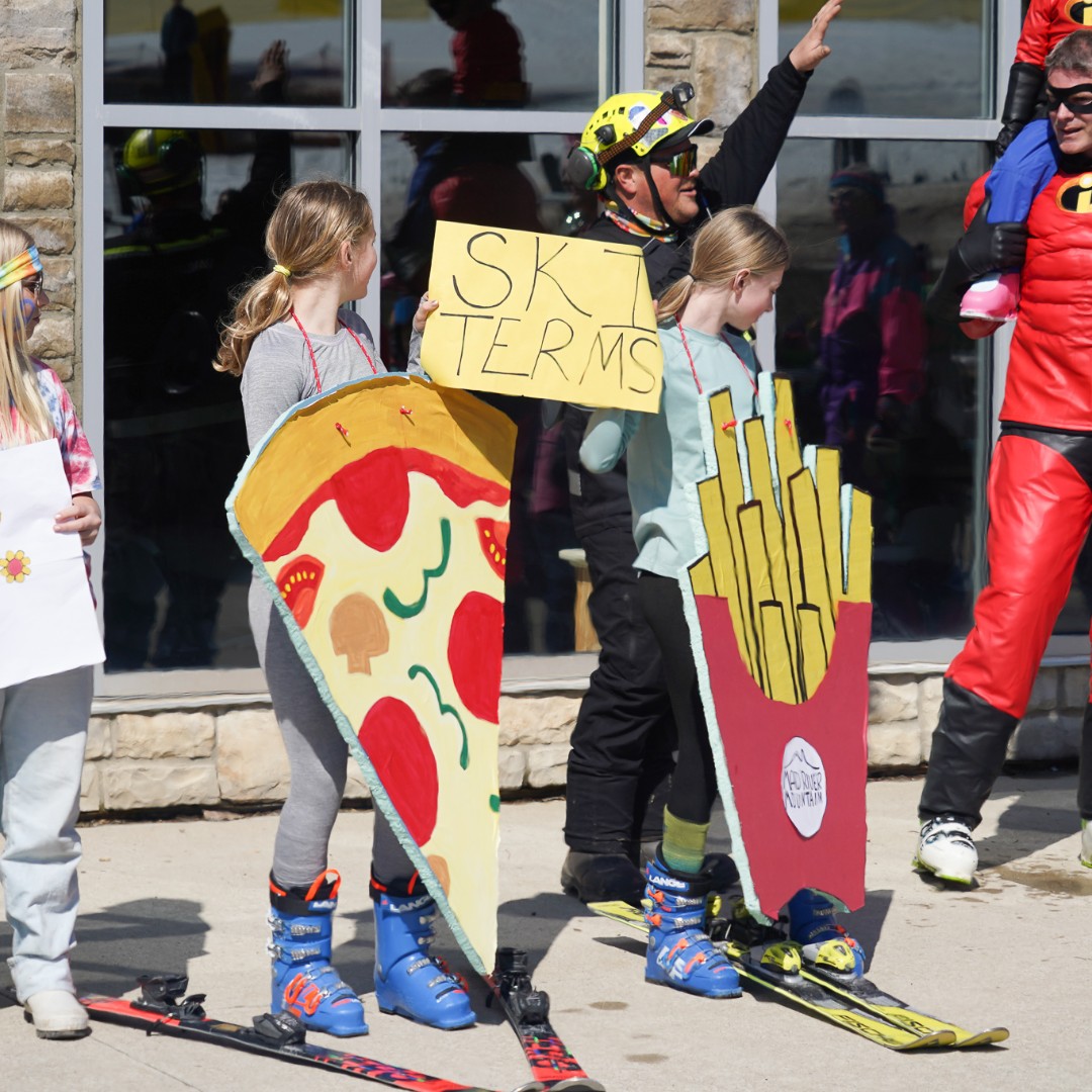 More Pizza 🍕 
More French Fries 🍟 
More Fun ⛷️ 🏂🏼 

Can't wait for the 2023-24 season! Now is the time to discover the Epic Pass option that fits your winter fun plans, visit bit.ly/3jFM8rQ and explore.