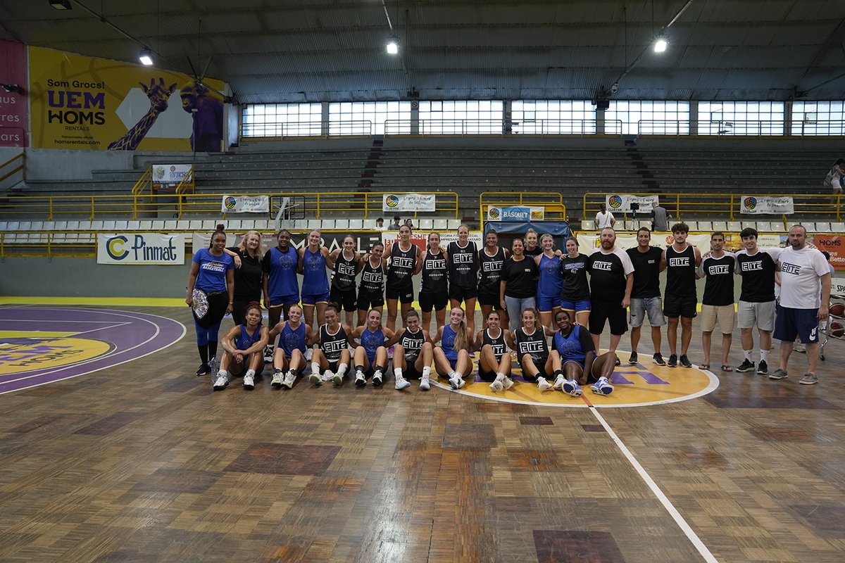 ERAUWBasketball's tweet photo. We played the last game of our Spain tour tonight. Thank you Catalonia Elite! https://t.co/7AdEAeqFKc