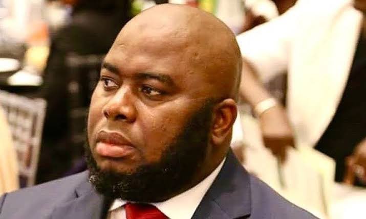 ehimaggie's tweet photo. You see this news...

"Tinubu Bans Asari Dokubo from Visiting him at the Presidential Villa. 

Bola Ahmed Tinubu has declined visits from former Niger Delta militant leaders at the presidential villa in Abuja."
......

Make una no believe am ! It is all a strategy. 

Do not believe them!
#eyesonthejudiciary
