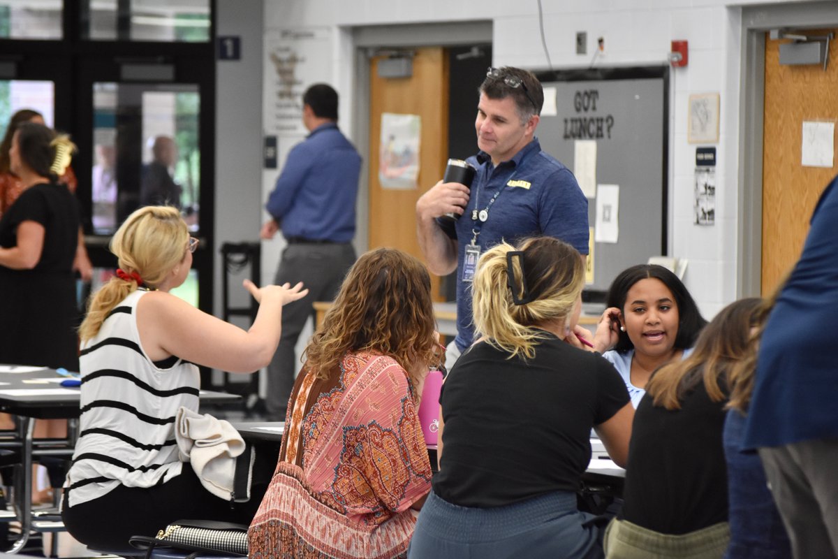 CCSD 46 Grayslake IL tweet media