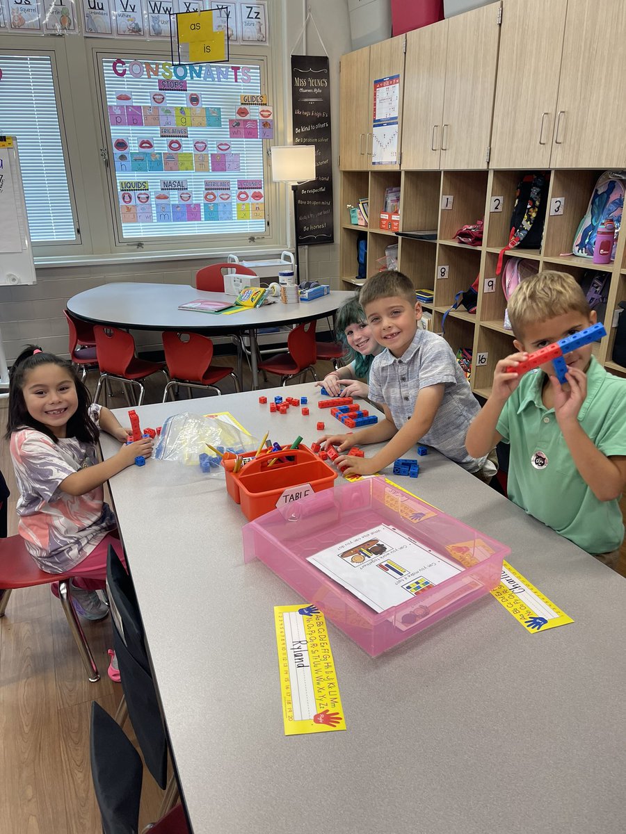 I had the best first day with the best first grader at the best school❤️ <a href="/DeerParkSchools/">Deer Park Schools</a> <a href="/DeerParkAmity/">Deer Park Amity</a>