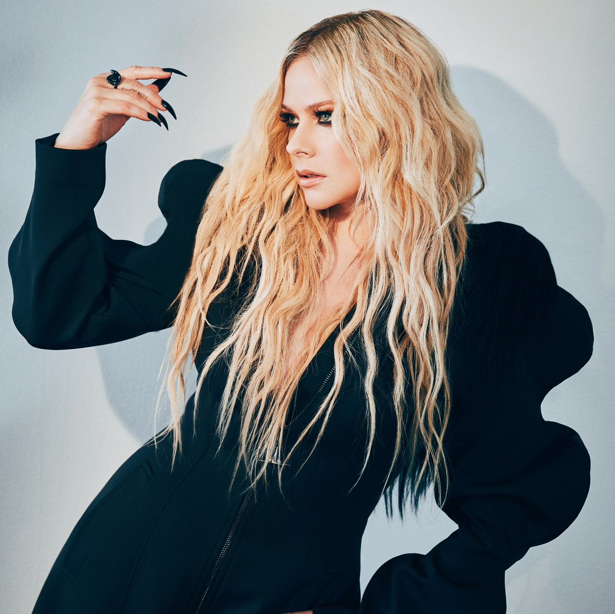 Best of Avril tweet media