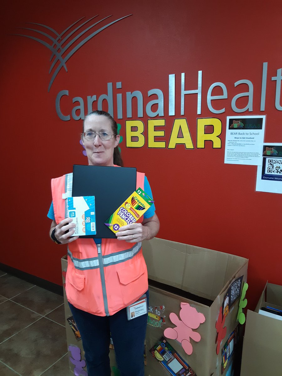 BEAResource's tweet image. Beep, beep! 🚌 Here comes a school supply drive from
@cardinalhealth! Thank you, Cardinal Health, for helping us to create brighter school days for at-risk and CPS-involved children in the greater Houston area! 😊✏
#BEAResource #BEARBackToSchool #HopeandHelp #CardinalHealth