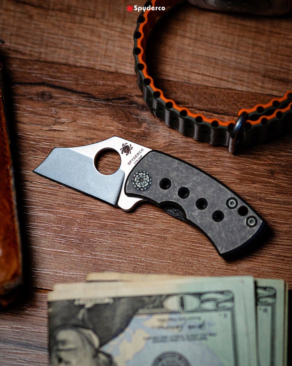 SpydercoKnives's tweet image. The McBee™ faithfully features all the key qualities of Jonathan McNees&apos; &quot;Killer B&quot; custom folder, including solid titanium handle scales and precision-machined stippled accents. It also cuts with big-knife authority.

 #Spyderco #SpydercoKnives #TitaniumTuesday