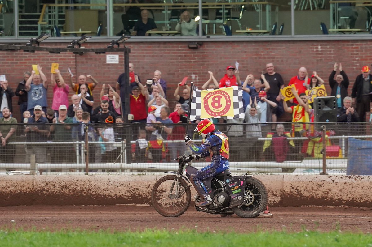 🏁🗣 Team boss Stewart Dickson reckons Wednesday's (August 16, 7.30) West Midlands Challenge against a Coventry Bees Select side will give his riders some vital extra track time.

Meeting preview 👉 birmingham-speedway.com/_mobile/news.p…

📸 <a href="/MrRosePhoto/">MrRosePhoto</a> 
#GiveUsAB 🅱️ | #britishspeedway
