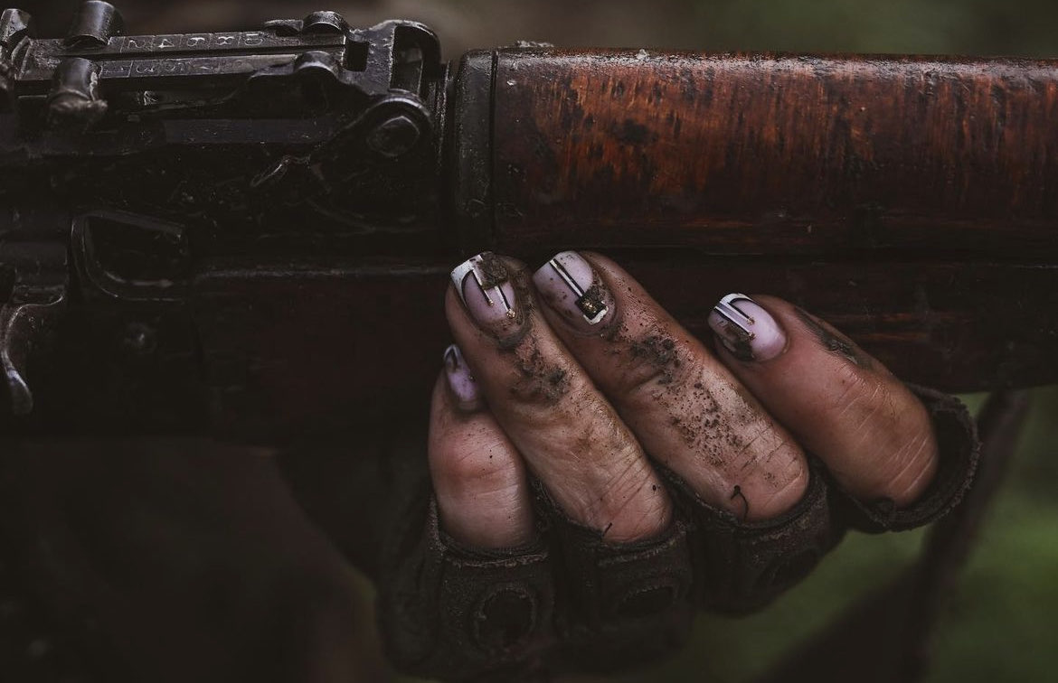 DefenceU's tweet image. Ukrainians will never give up.

📷Erçin Ertürk