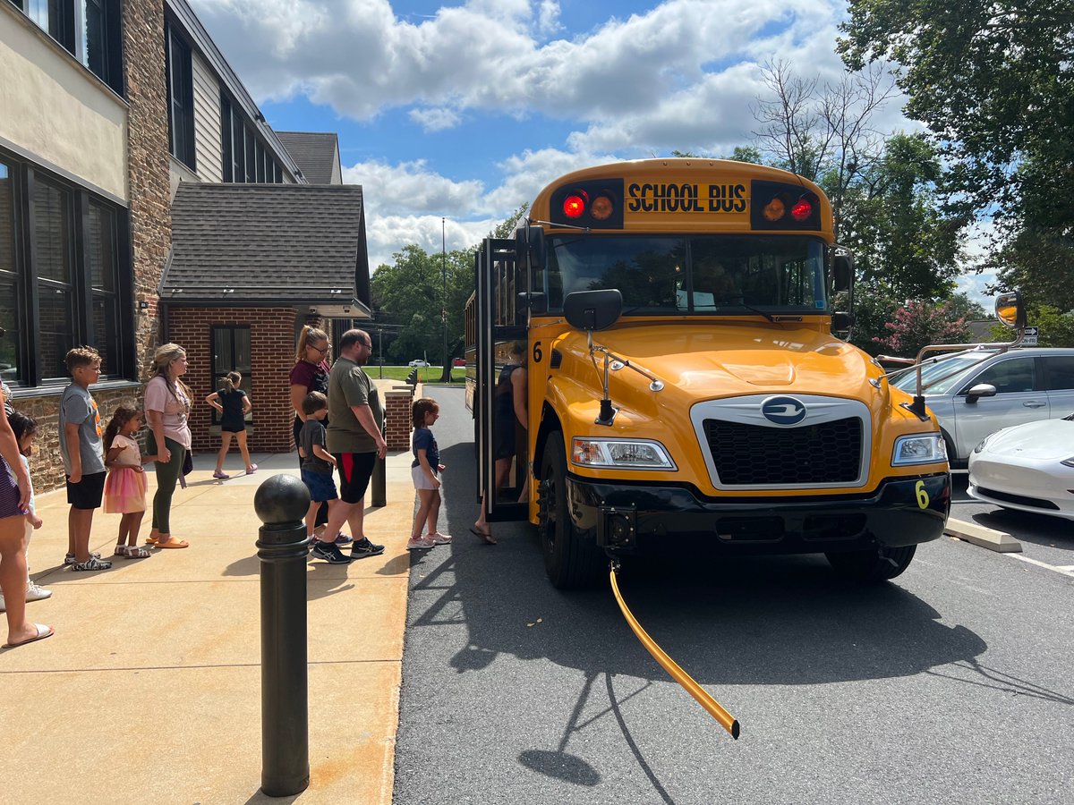 Manheim Township SD tweet media