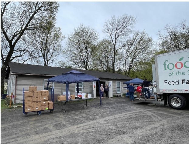 CnyTuesdays's tweet photo. It's our favorite day of the week! 
Groton is a teeny town in Tompkins County that hosts a wonderful food cupboard for the entire community. On the corner of Mckinley and South Main, the cupboard is full of anything people could need. The pantry is open Mondays, Thursdays, and... https://t.co/r09OatQSVZ