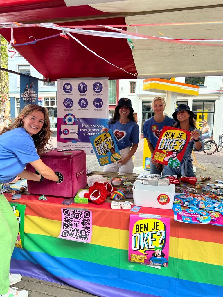 ggdhaaglanden's tweet image. Een soa, schurft, te veel alcohol of drugs: het studentenleven kent zo z&apos;n uitdagingen. Wij geven tijdens de introweken in Den Haag en Delft tips voor een gezonde studententijd. Meer info vind je op 👉bit.ly/47tZcKP  

#student #introweek #introductieweek