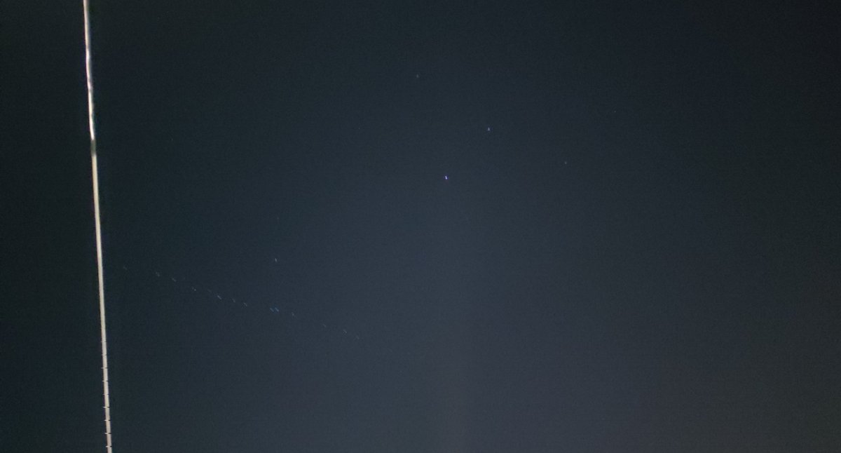 Storm_Malaga's tweet image. Me ha costado la vida lograr verlo. Mucha contaminación lumínica en mi zona. 🤨