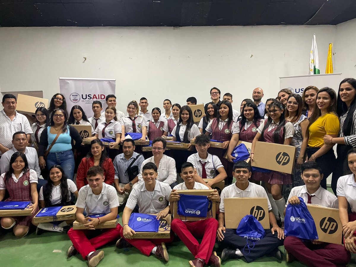 Cámara de Comercio de Florencia para el Caquetá tweet media