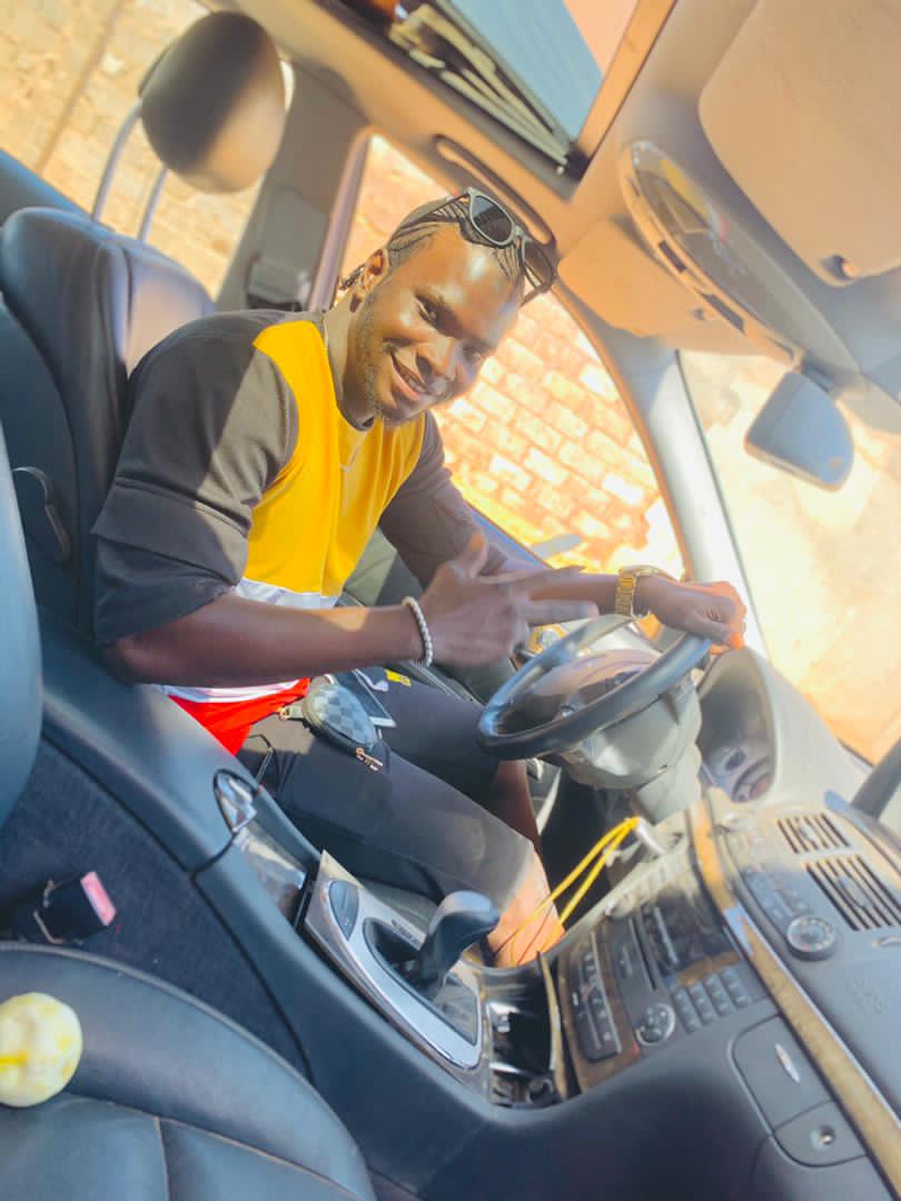 Hadimmbye's tweet image. Miss u gus