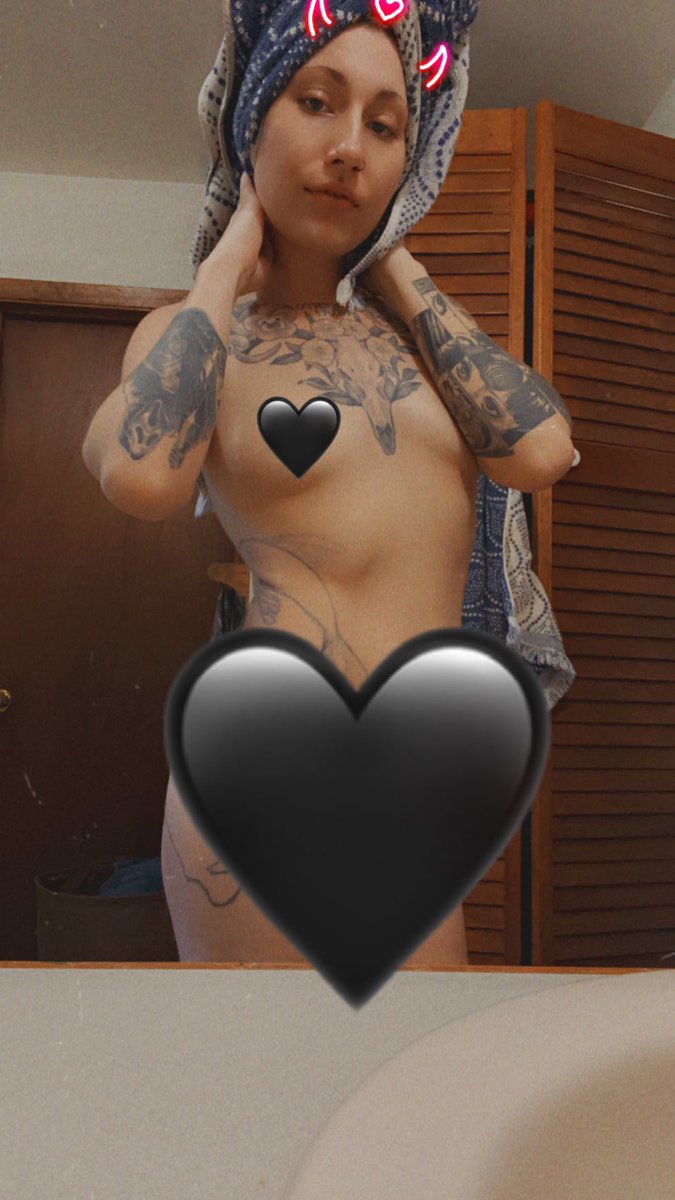redfox4202's tweet photo. ♡ post shower nudies ♡ go check out my fansly! ♡

https://t.co/LgcmxMj9qV
#sellingnudes #buyingnudes #nudes #shower #fansly https://t.co/Lxwjj8J638