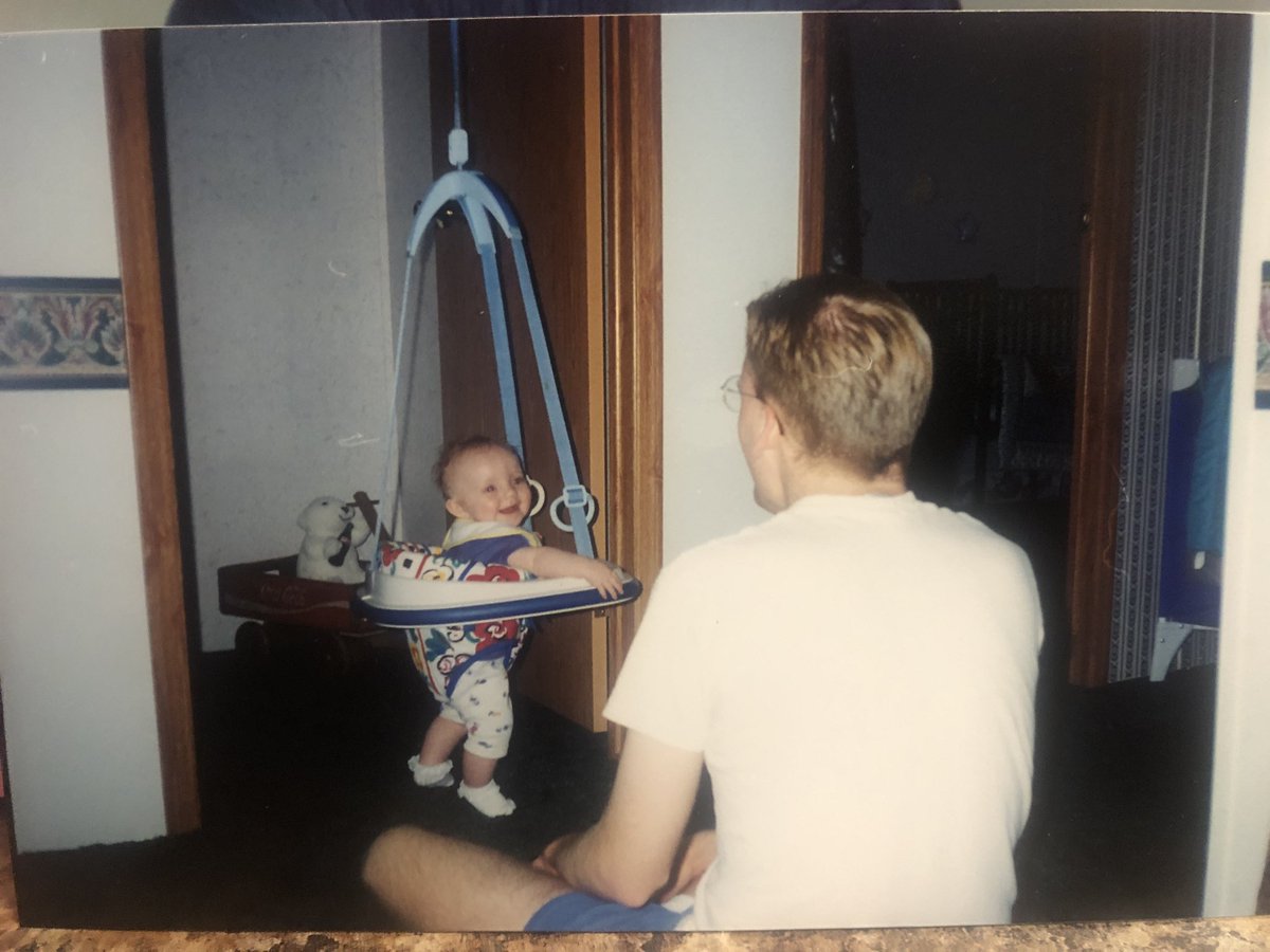 MackensiHope's tweet photo. I miss you so much daddy…. It’s been 10 months since you left us. Life is so hard without you. I still wake up every day thinking I can call you. I miss you more than anything. I fucking love you. https://t.co/gApblA9HDn