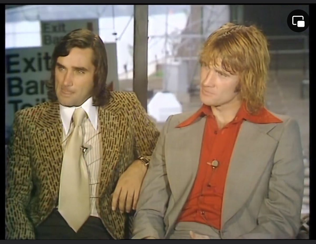 wembley67's tweet photo. That @RodneyMarsh10 shirt would be banned nowadays. Too sharp 😜@SiriusXMFC @TommySmythESPN #GrumpyPundits https://t.co/1La9SqCmhq
