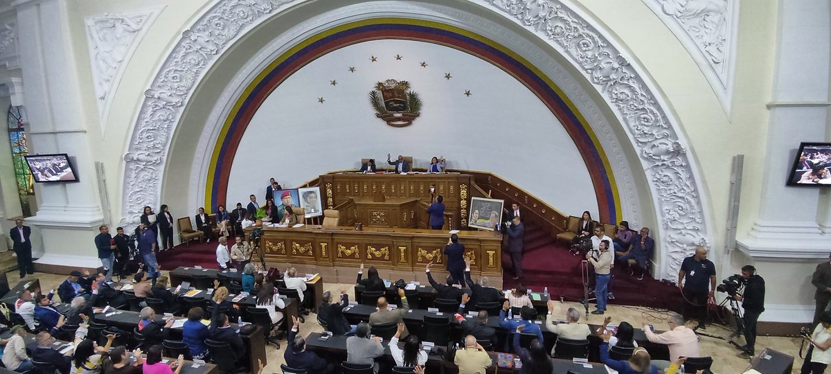 #15Ago || Queda aprobada por unanimidad la declaratoria de Sesión Permanente a partir de la presente fecha.