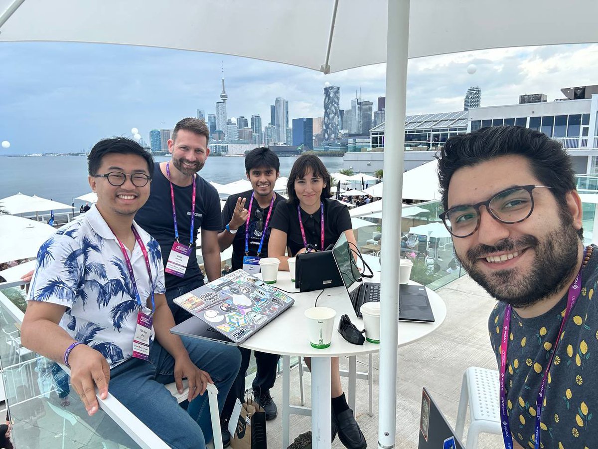 Refitoronto tweet media