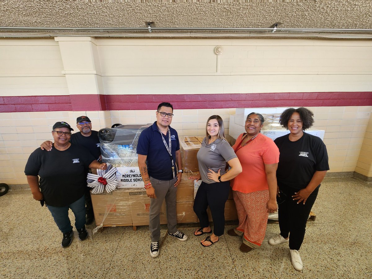 Thank you <a href="/lakewoodchurch/">Lakewood Church</a> for providing our students and teachers with school supplies and gifts! McReynolds MS appreciates everything you all do for us!
