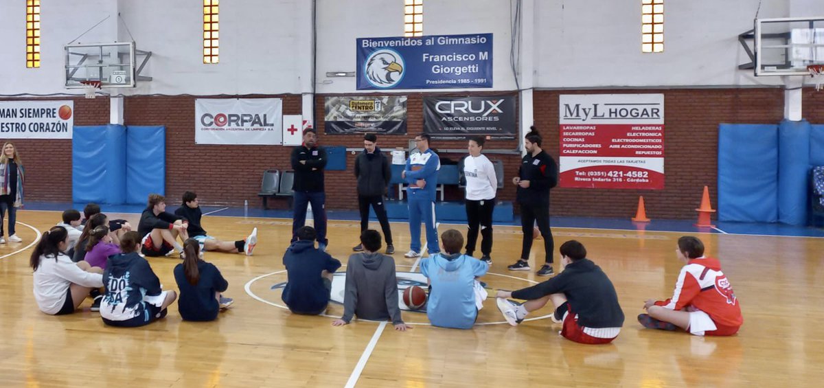📄PLAN DE EVALUACIÓN DE POTENCIAL DEPORTIVO📊

🗓️El sábado 12 de agosto en el Club Matienzo de Córdoba se llevó a cabo la 1ra etapa de las evaluaciones a 15 jugadores/as de la provincia
