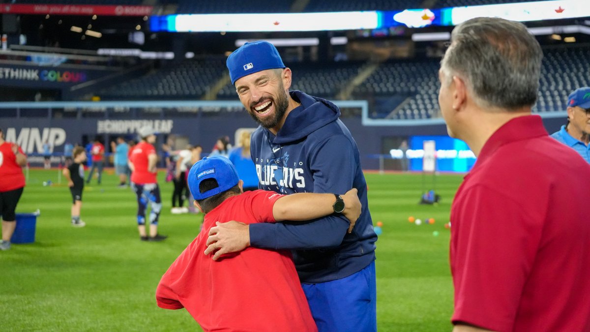 JaysCare's tweet photo. Hundreds of athletes from across Canada joined us at Rogers Centre today for the 2023 Challenger Baseball All-Star Series Event!

Some special guests even stopped by to celebrate with the athletes and their families. 💙 https://t.co/1m0fBO9vW3