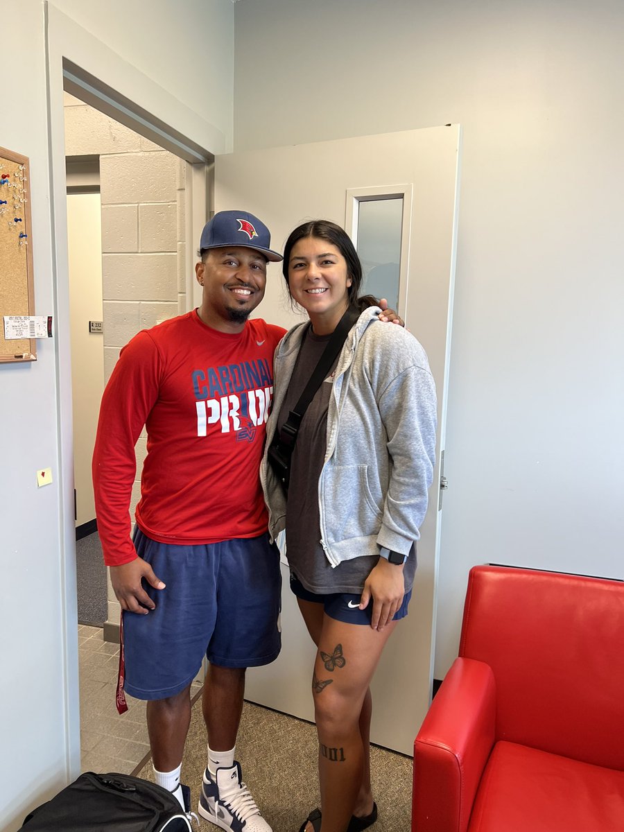 CoachRobMcD's tweet photo. Super happy to have gotten the chance to see our girl @Deperry11 back on campus!! Will be cheering super loud and proud when you hit the floor!! Always love and support!! #ForeverACardinal 🤍❤️ https://t.co/XdJLrD3ZHa