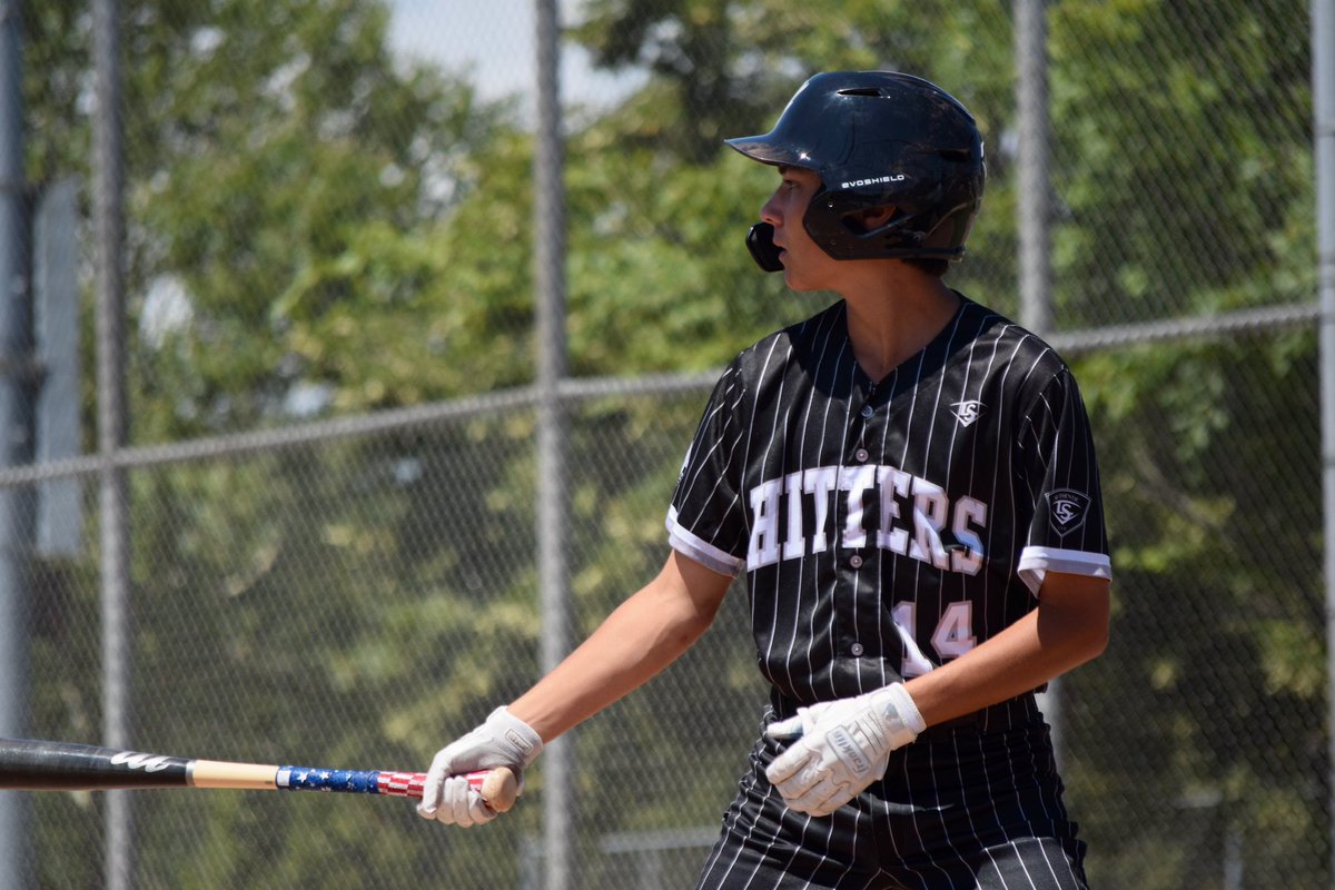 Had a great summer season this year playing for <a href="/udcbaseball/">Hitters UDC Baseball Club</a>
Pitching:
37.2 IP
1.858 ERA
.982 WHIP
.192 BAA
Batting:
.327 AVG
.404 OBP
5 SO in 98 abs