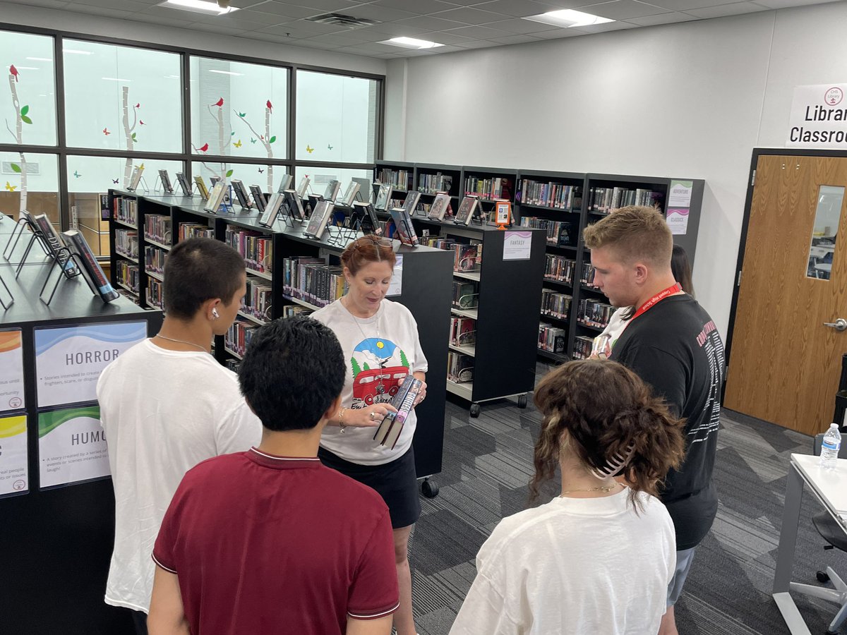 Angie Mahalik tweet media