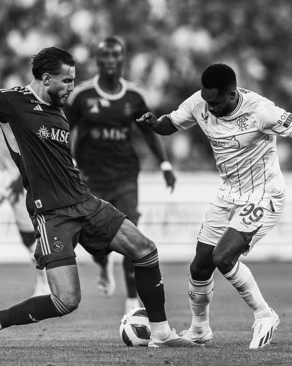 DaniloPereira9's tweet photo. On to the ๐ป๐ฒ๐
๐ one ๐!
We keep going ๐ต!
#RangersFC #UCL #SERRAN
@RangersFC https://t.co/2pFflF7bTp