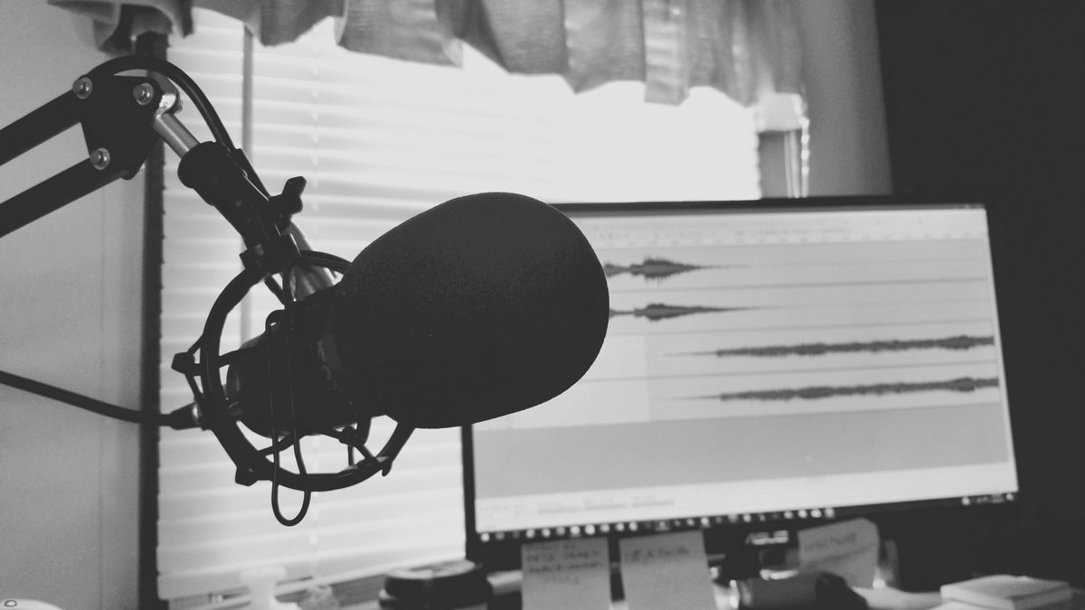 Podcasters, don't let the evening shadows dim your enthusiasm. Your unique voice and authentic storytelling are lighting up the podcasting world. Keep sharing your brilliance with the world!  
#PodcastVoice #EveningMotivation'