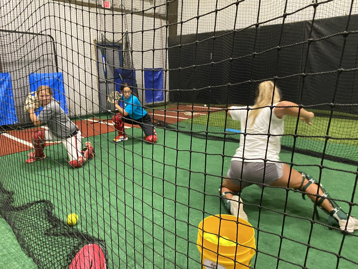 lainie kassap tweet media