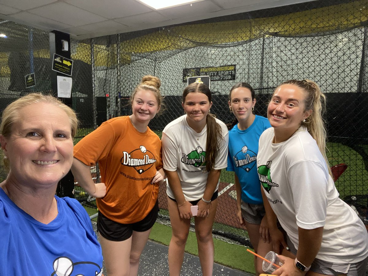 lainie kassap tweet media