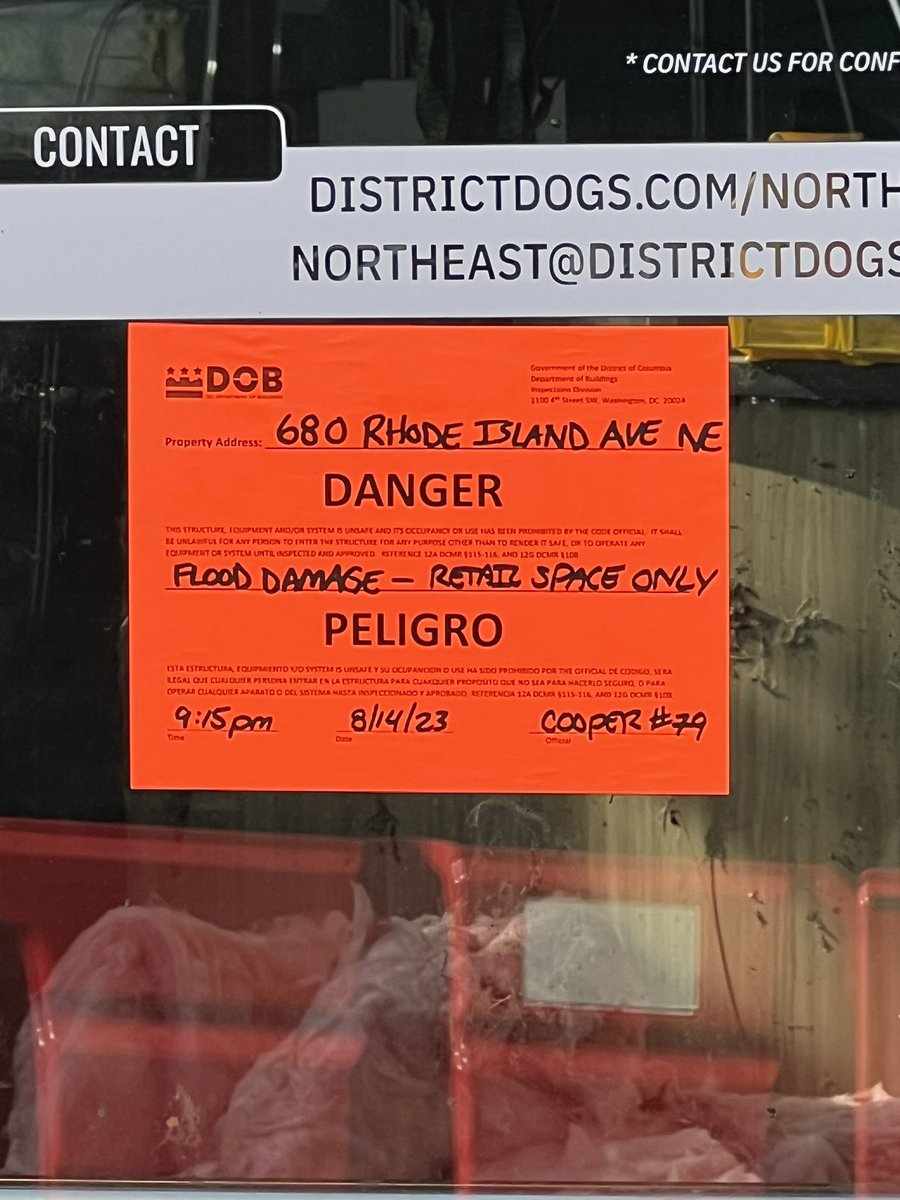 RamirezReports's tweet photo. Pet owners who lost a family member like @jocelyn_lobos97 &amp; @ANCCostello want answers &amp; accountability after 10 pets died at @dcdistrictdogs MON. The owner of 1YO Mona tells @fox5dc she feels like the business doesn’t care. 
No response from @OUC_DC, @DC_DOB or mayor’s office. https://t.co/IdjGVlYutF