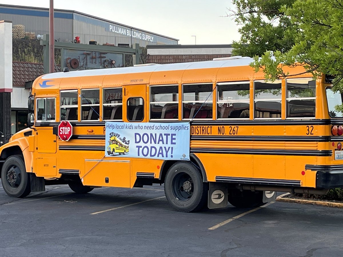 PullmanSD's tweet photo. Thank you to everyone who made the annual "Stuff the Bus" school supply and instrument drive a smashing success! 🎉Your generosity through donations and volunteering will help countless students start the school year with the tools they need to learn and succeed! 🎒 https://t.co/qej7ASSVWQ