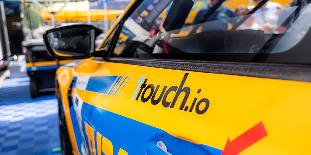 1touchIo's tweet image. Join #1touch.io &amp;amp; @RobertMegennis for #IMSA's return to the legendary Indianapolis Motor Speedway on Sept 16-17. Whether you're a die-hard fan or new to racing, gear up for the thrilling 2.5-mile, 14-turn Brickyard! Want an exclusive Indy experience? Reach out to us now! 🏎️