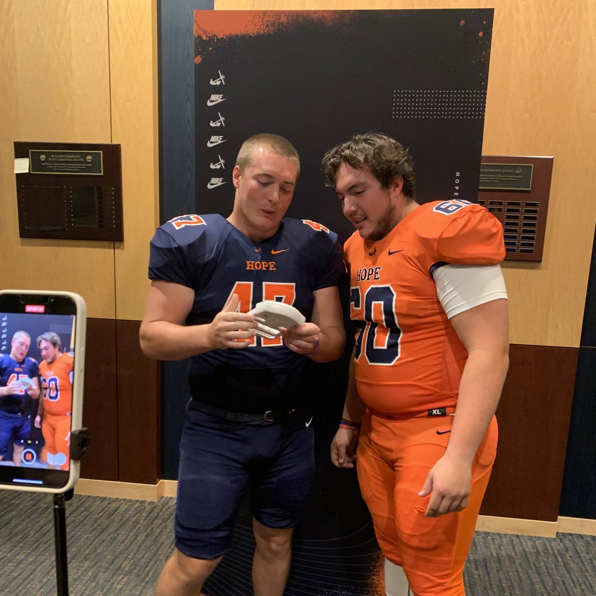 HopeCollegeFB tweet picture